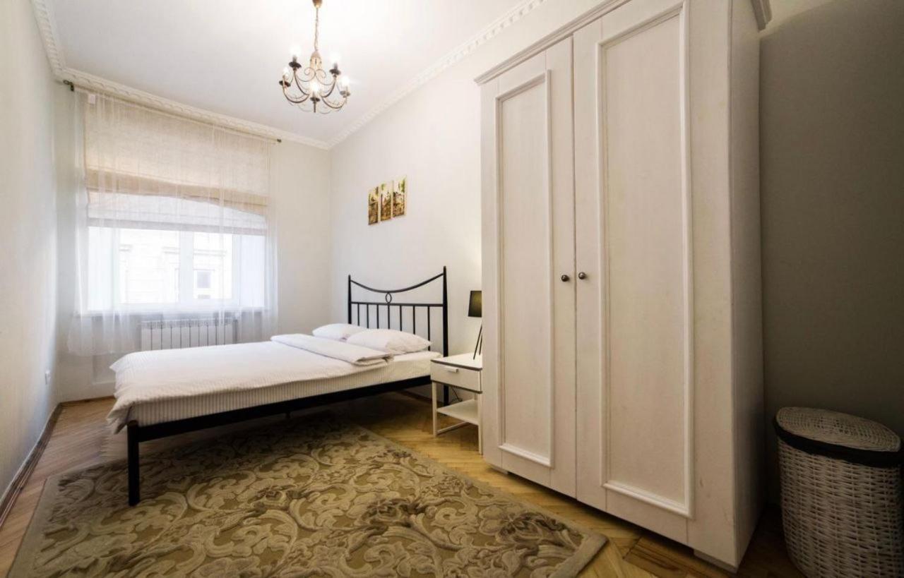 Vidfort Вірменська Lviv Eksteriør billede